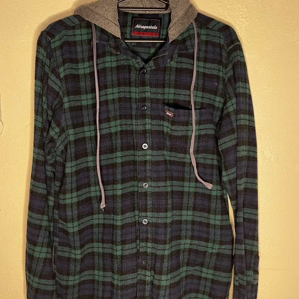 Aeropostale Men’s Plaid Hooded Button Up